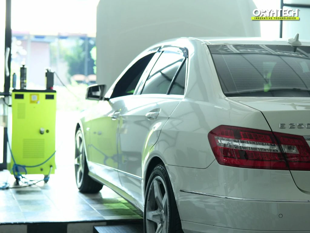 ผลงาน Oxyhtech - Benz E250 เบนซิน ดีท็อกซ์เครื่องยนต์ ฟื้นฟูอัตราเร่ง เครื่องสะอาด