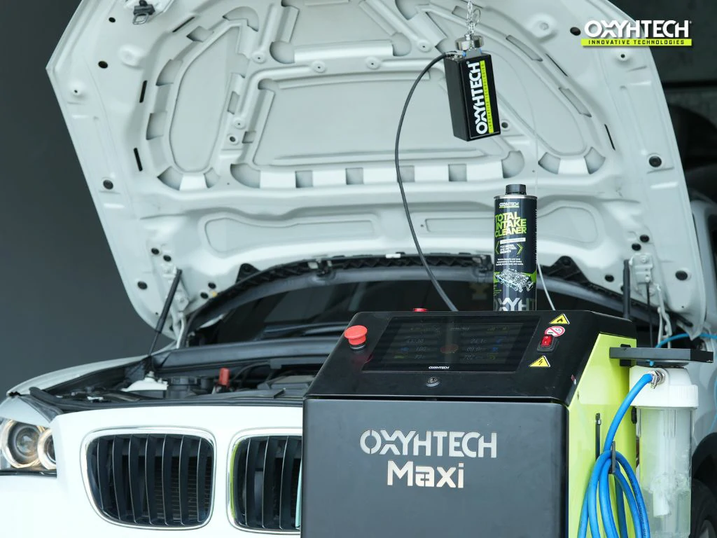 ผลงาน OXYHTECH - BMW ดีท็อกซ์เครื่องยนต์ทั้งระบบ ลดเขม่า ล้างท่อไอดี ล้างหัวฉีด เพิ่มอัตราเร่ง