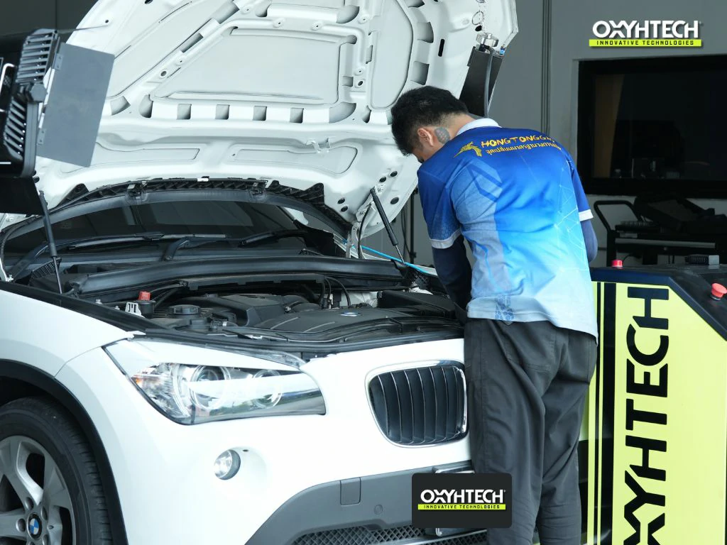 ผลงาน OXYHTECH - BMW ดีท็อกซ์เครื่องยนต์ทั้งระบบ ลดเขม่า ล้างท่อไอดี ล้างหัวฉีด เพิ่มอัตราเร่ง