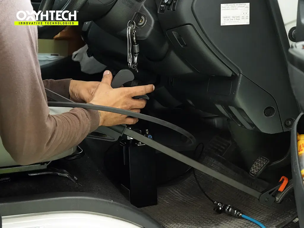 ผลงาน OXYHTECH - TOYOTA - VENTURY ล้างเขม่าคาร์บอน เครื่องยนต์สะอาดขึ้นทั้งระบบ