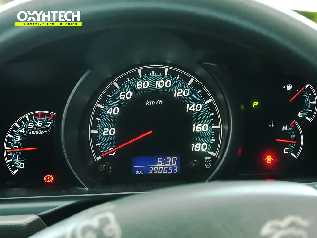 ผลงาน OXYHTECH - TOYOTA - VENTURY ล้างเขม่าคาร์บอน เครื่องยนต์สะอาดขึ้นทั้งระบบ