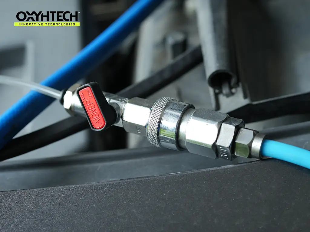 ผลงาน OXYHTECH - TOYOTA - ALTIS-04 ล้างเขม่าคาร์บอน เครื่องยนต์สะอาดขึ้นทั้งระบบ