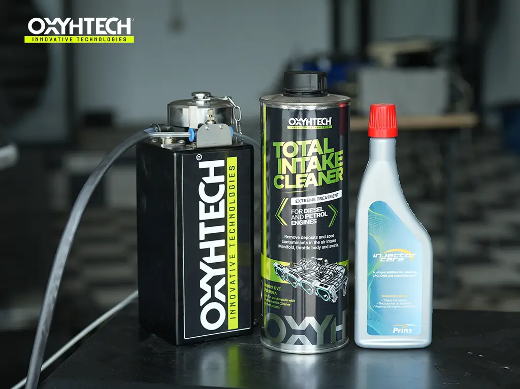 ผลงาน OXYHTECH - TOYOTA - ALTIS-04 ล้างเขม่าคาร์บอน เครื่องยนต์สะอาดขึ้นทั้งระบบ