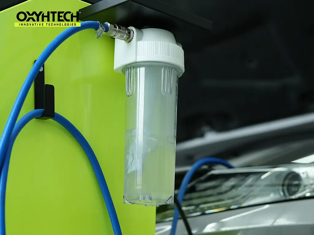 ผลงาน OXYHTECH - TOYOTA CAMRY-06 ล้างเขม่าคาร์บอน เครื่องยนต์สะอาดขึ้นทั้งระบบ