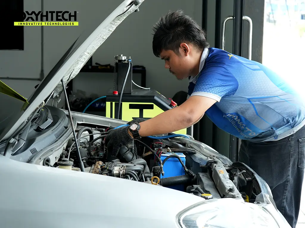 ผลงาน OXYHTECH - TOYOTA COROLLA ล้างเขม่าคาร์บอน เครื่องยนต์สะอาดขึ้นทั้งระบบ