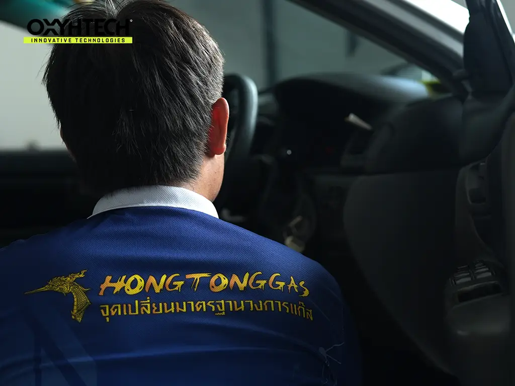 ผลงาน OXYHTECH - TOYOTA COROLLA ล้างเขม่าคาร์บอน เครื่องยนต์สะอาดขึ้นทั้งระบบ