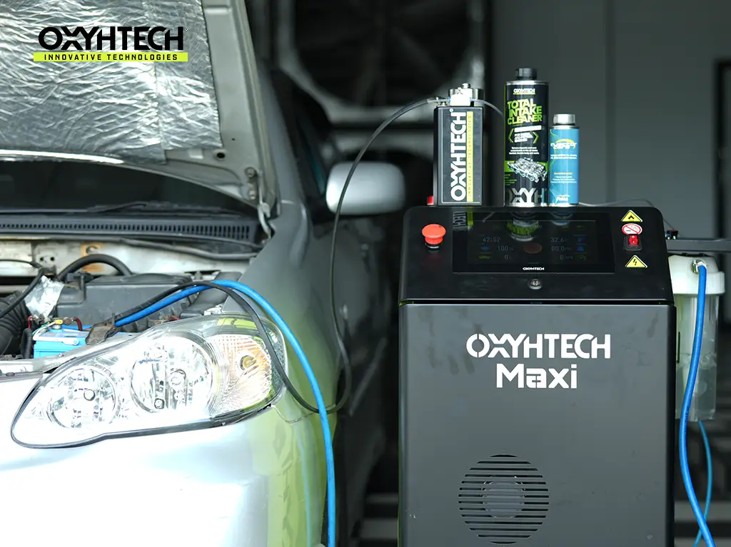 ผลงาน OXYHTECH - TOYOTA COROLLA ล้างเขม่าคาร์บอน เครื่องยนต์สะอาดขึ้นทั้งระบบ