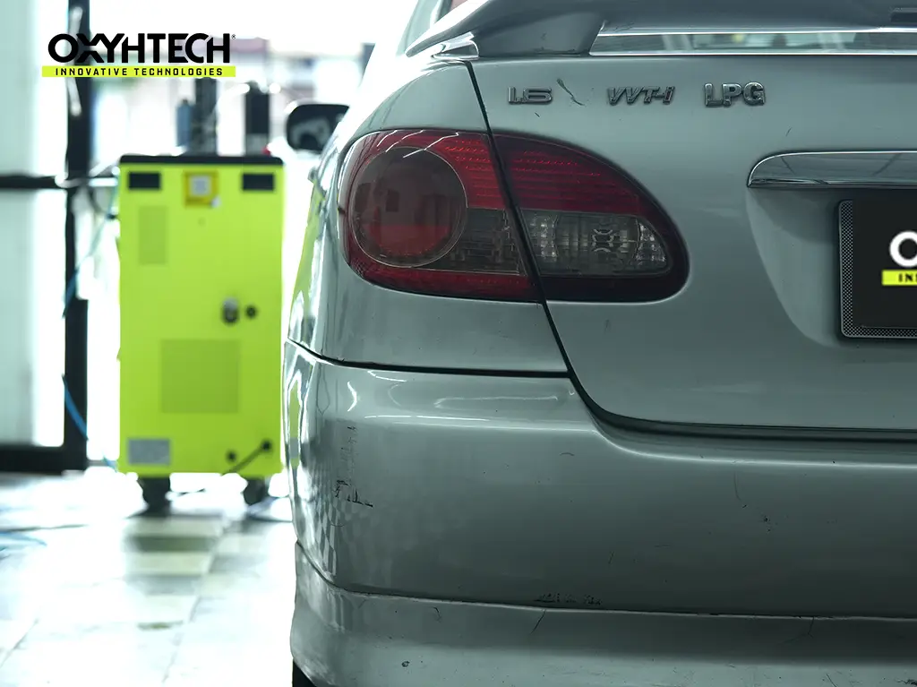 ผลงาน OXYHTECH - TOYOTA COROLLA ล้างเขม่าคาร์บอน เครื่องยนต์สะอาดขึ้นทั้งระบบ