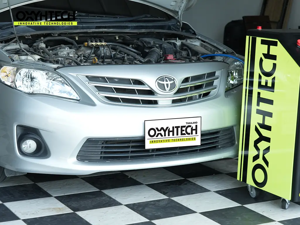 ผลงาน OXYHTECH - TOYOTA ALTIS 2 ล้างเขม่าคาร์บอน เครื่องยนต์สะอาดขึ้นทั้งระบบ
