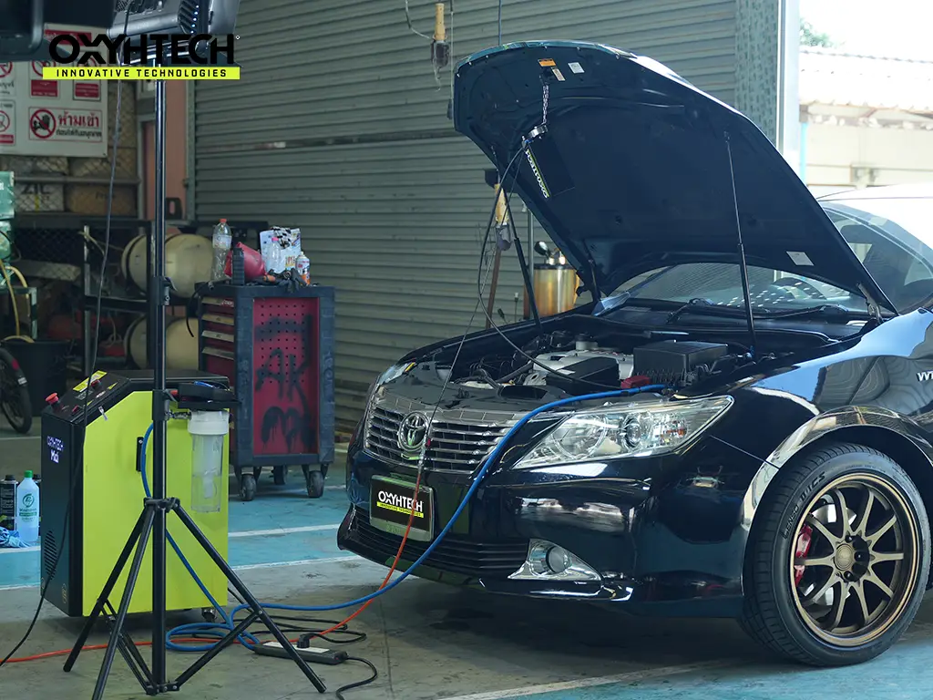 ผลงาน OXYHTECH - TOYOTA CAMRY-05 ล้างเขม่าคาร์บอน เครื่องยนต์สะอาดขึ้นทั้งระบบ