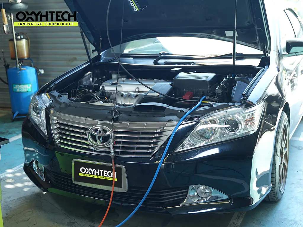 ผลงาน OXYHTECH - TOYOTA CAMRY-05 ล้างเขม่าคาร์บอน เครื่องยนต์สะอาดขึ้นทั้งระบบ