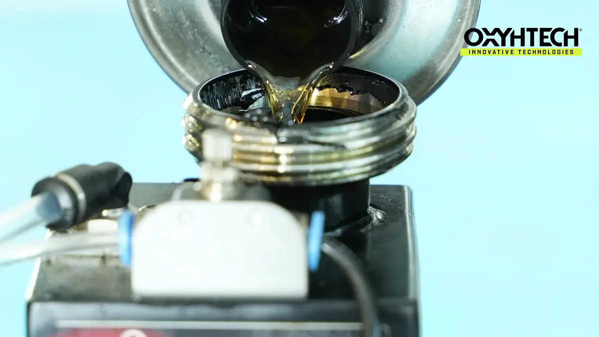 ผลงาน OXYHTECH - Benz E200 ทำความสะอาดระบบเครื่องยนต์ ล้างท่อไอดี รถเบนซ์ เบนซิน