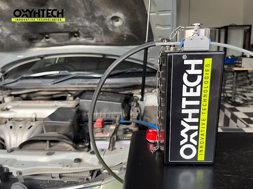 ผลงาน OXYHTECH - TOYOTA CAMRY-01 ล้างเขม่าคาร์บอน เครื่องยนต์สะอาดขึ้นทั้งระบบ