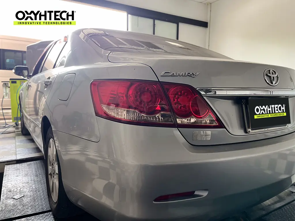 ผลงาน OXYHTECH - TOYOTA CAMRY-01 ล้างเขม่าคาร์บอน เครื่องยนต์สะอาดขึ้นทั้งระบบ