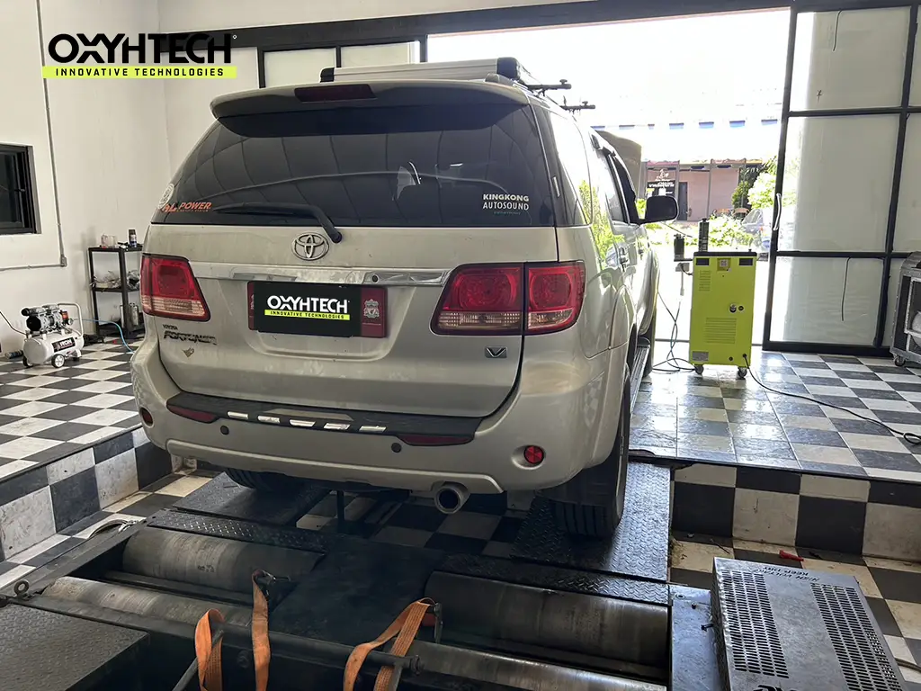 ผลงาน OXYHTECH - TOYOTA FORTUNER-02 ล้างเขม่าคาร์บอน เครื่องยนต์สะอาดขึ้นทั้งระบบ