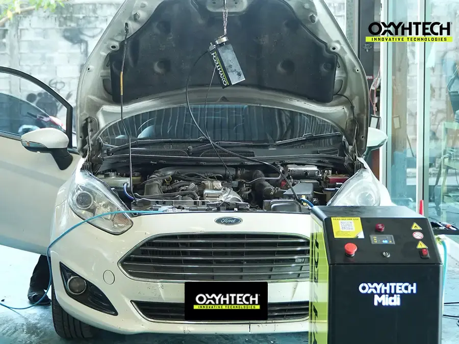 ผลงาน OXYHTECH FORD FIESTA "ดีท็อกซ์เครื่องยนต์ทั้งระบบ" ลดเขม่าท่อไอดี ล้างหัวฉีด ทำความสะอาดระบบจุดระเบิด ห้องเผาไหม้ ระบบกรองไอเสีย เครื่องยนต์สะอาด ประหยัดเชื้อเพลิง ไม่ต้องถอดเครื่องยนต์